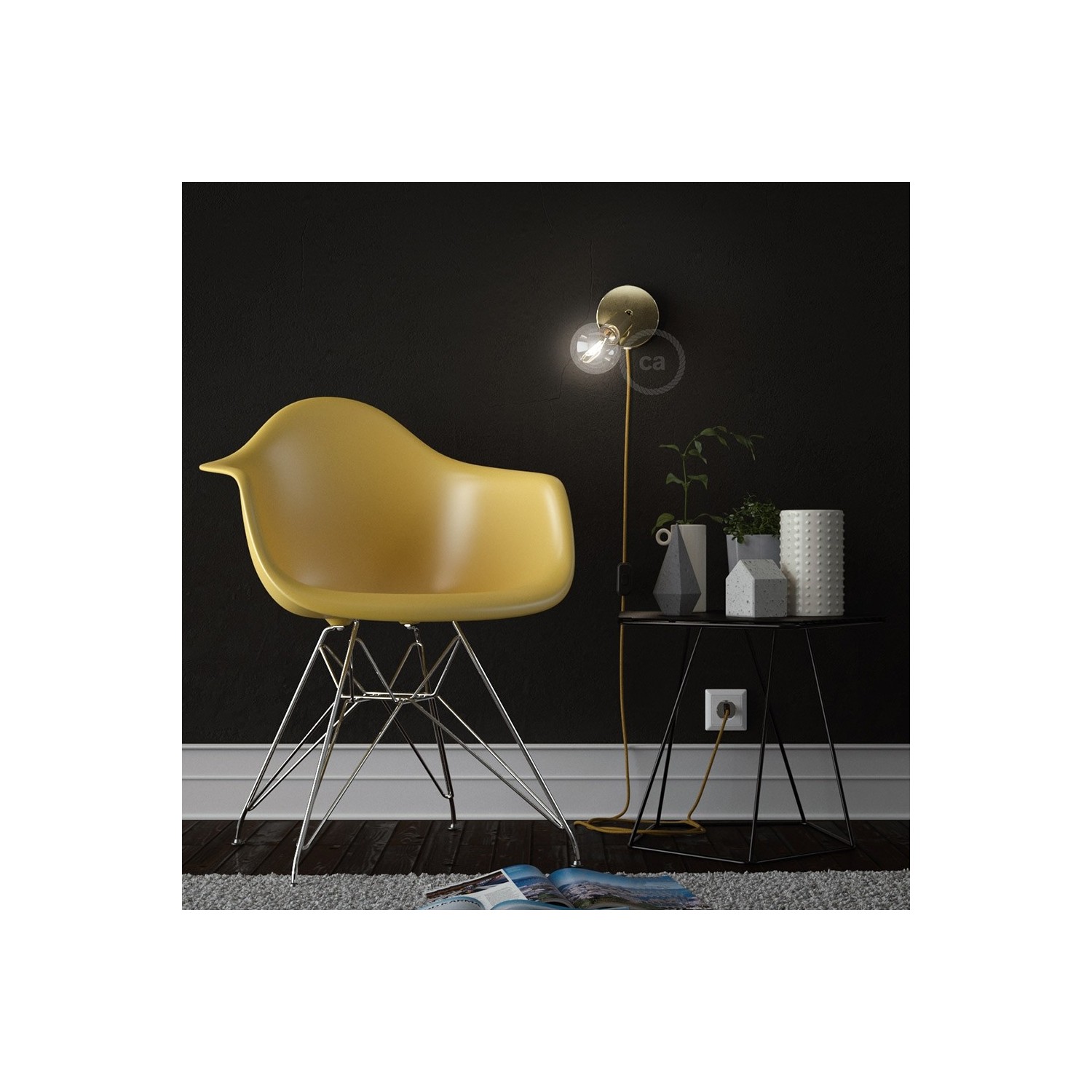 Spostaluce Metallo 90°, the brass adjustable light source with fabric cable and side holes